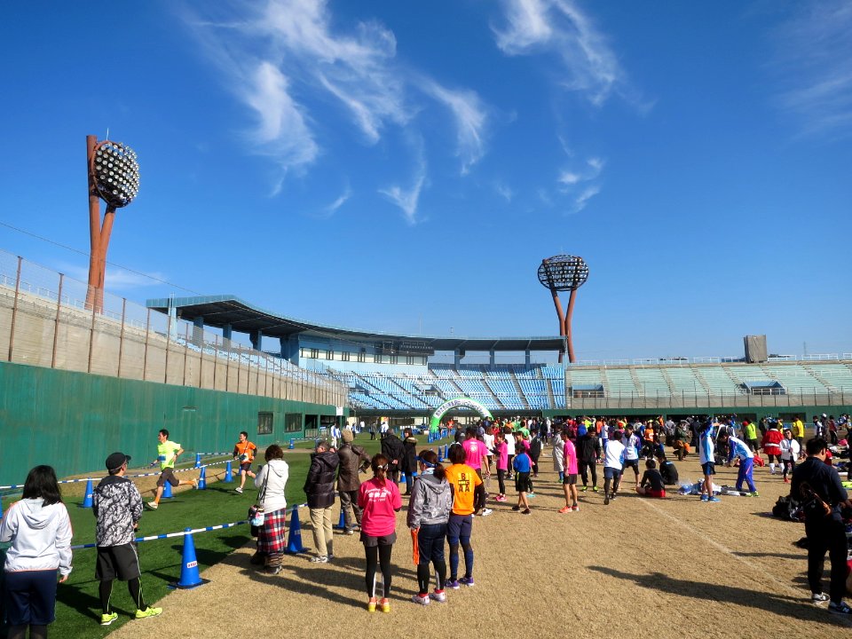 Okazaki-Municipal-Baseball-Stadium-1