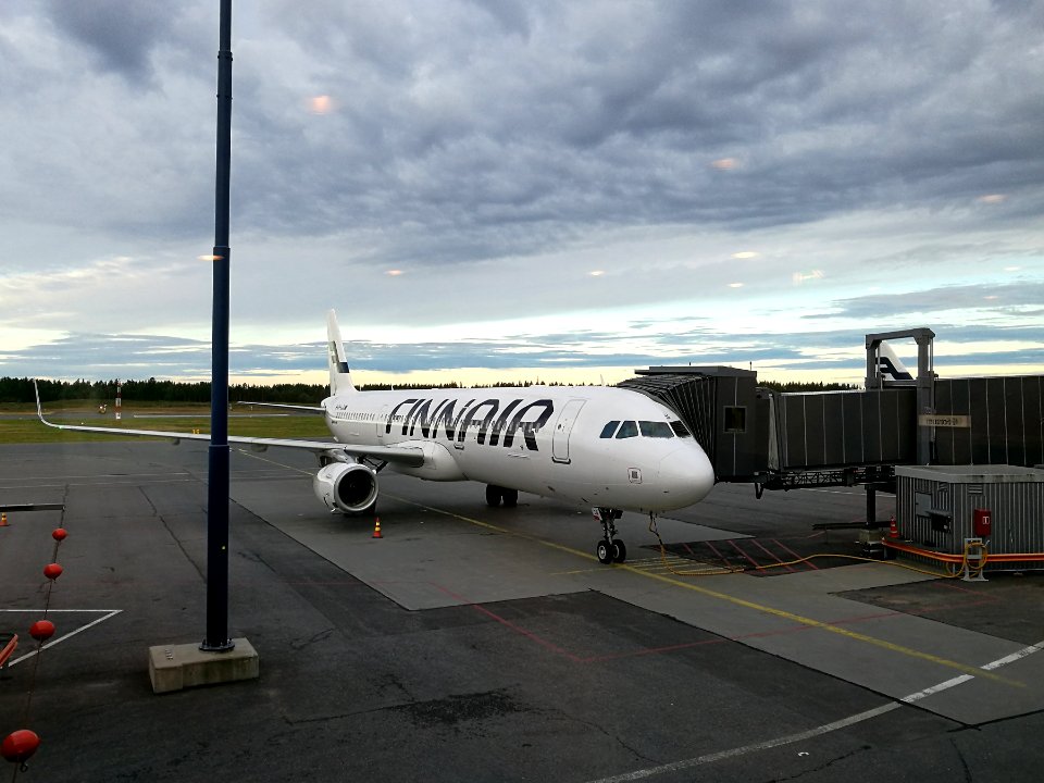OH-LZG Oulu Airport 20160718