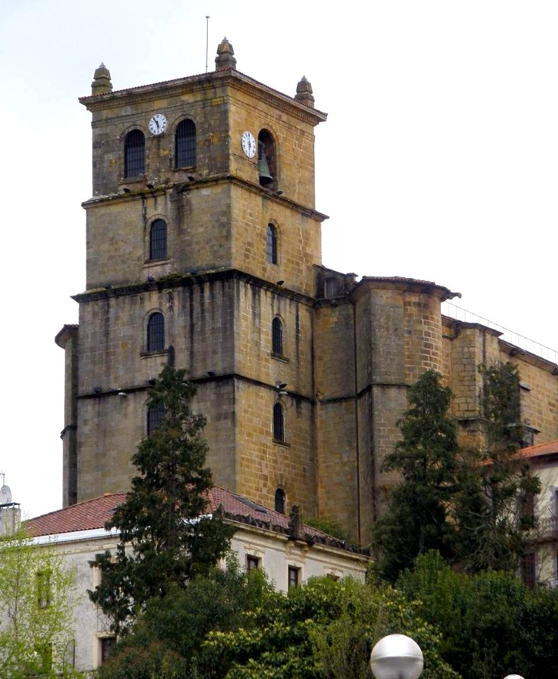 Oiartzun - Iglesia de San Esteban 01