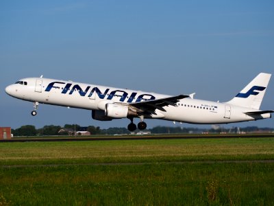 OH-LZF Finnair Airbus A321 takeoff from Schiphol (AMS - EHAM), The Netherlands, 16may2014, pic-1