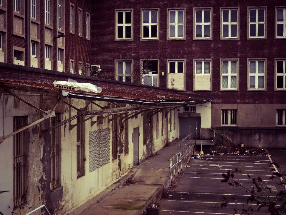 Architecture facade abandoned