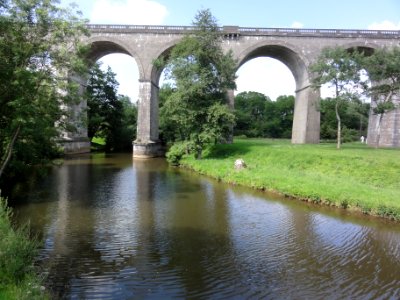 Ohis (Aisne) viaduc sur l'Oise