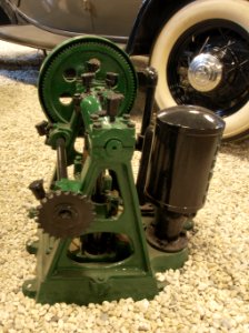 Old Hardie pump, pic1