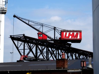 Old LMH rail crane at VEJLE habor, pic4