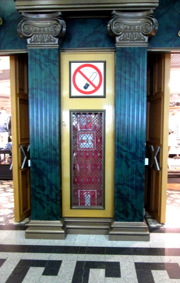 Okhotny Ryad (Shopping Center) (07)