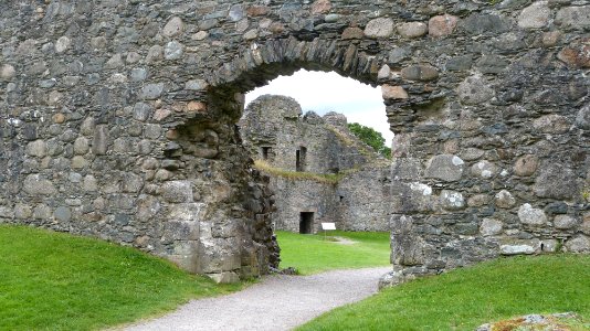 Old Inverlochy Castle 1