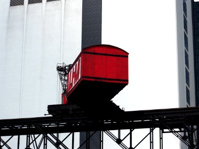 Old LMH rail crane at VEJLE habor, pic1