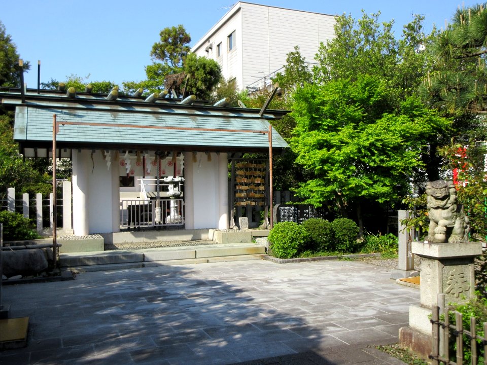 Okazaki-Tokuou-Jinja-2