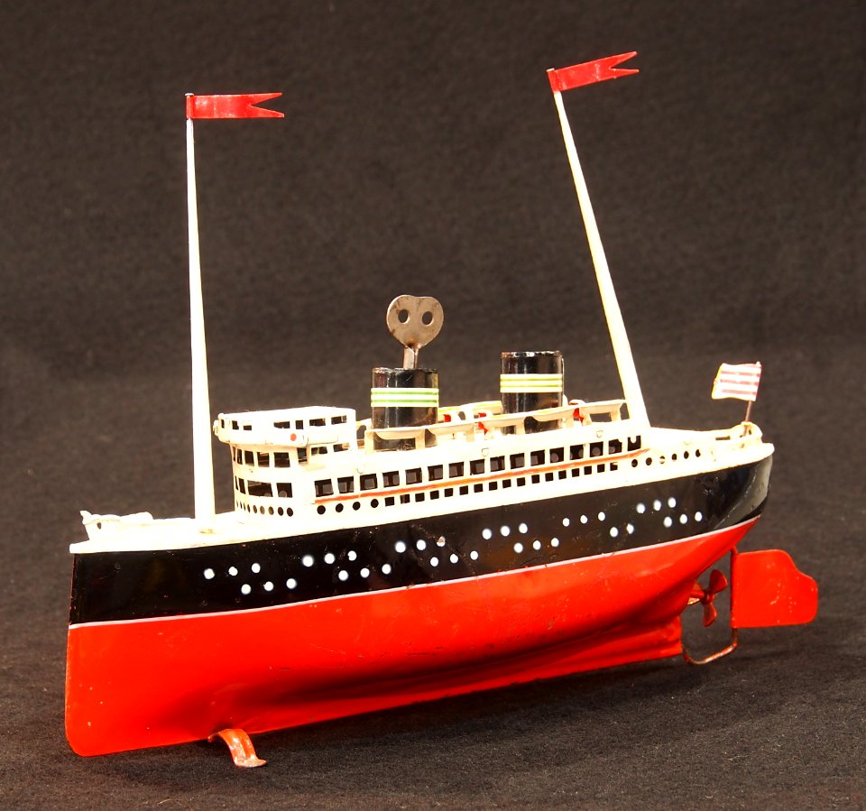 Old tin toy clock work ship, pic6