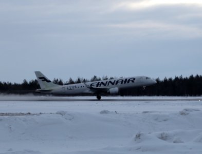 OH-LKE Oulu Airport 20180311 01