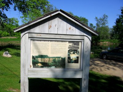 Old Covered Bridge sign 027