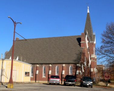 Old Congregational Church, Ft Scott, from SSE 1