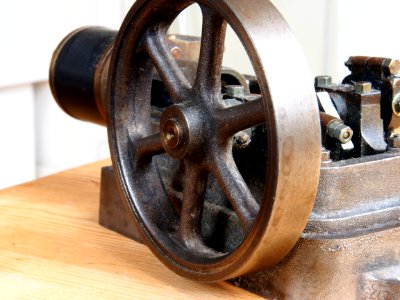 Old steam toy ,picsize 4608x3456 pic4 4608x3456