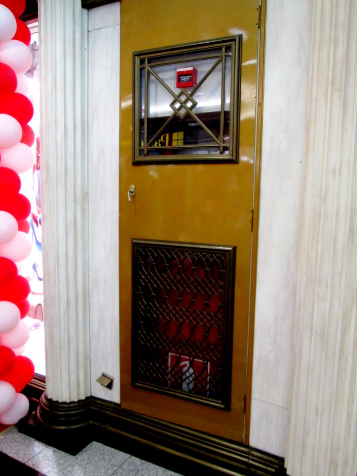Okhotny Ryad (Shopping Center) (05)