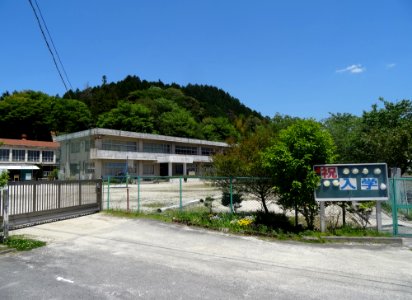 Okazaki-City-Shimoyama-Elementary-School-2