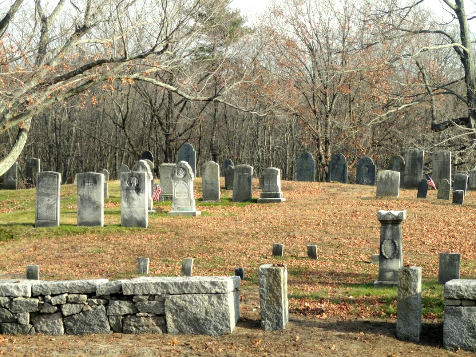 Old Cemetery - Douglas, Massachusetts - DSC02709