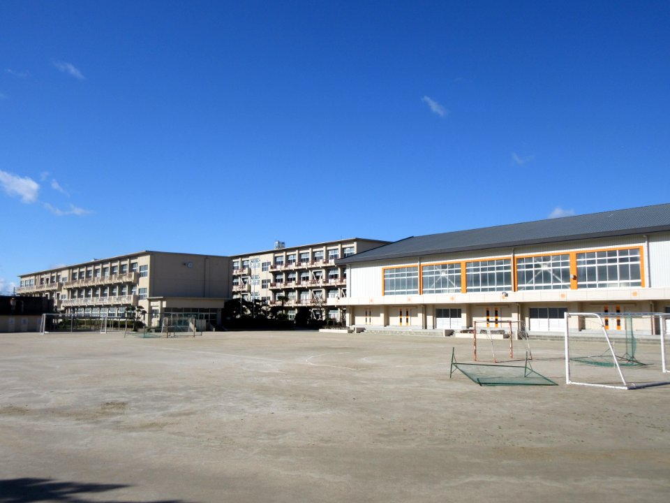 Okazaki-City-Mikawa-Junior-High-School-1