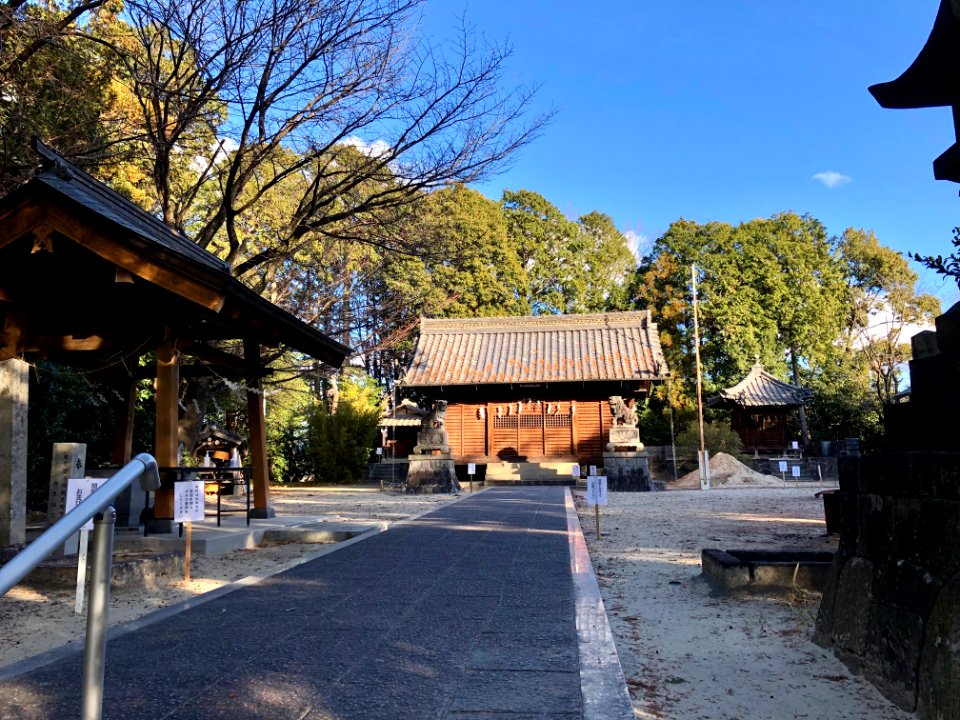 Okazaki-Futsunushi-Jinja-1