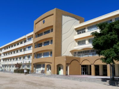 Okazaki-City-Kita-Junior-Hight-School-1