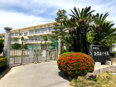 Okazaki-City-Yahagiminami-Elementary-School-2