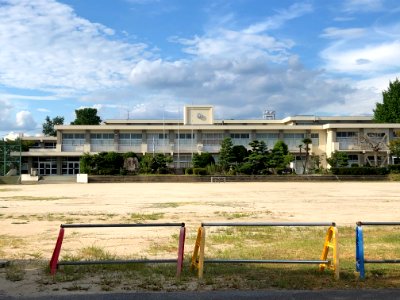 Okazaki-City-Atago-Elementary-School-2