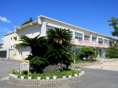 Okazaki-City-Hirohata-Elementary-School-1