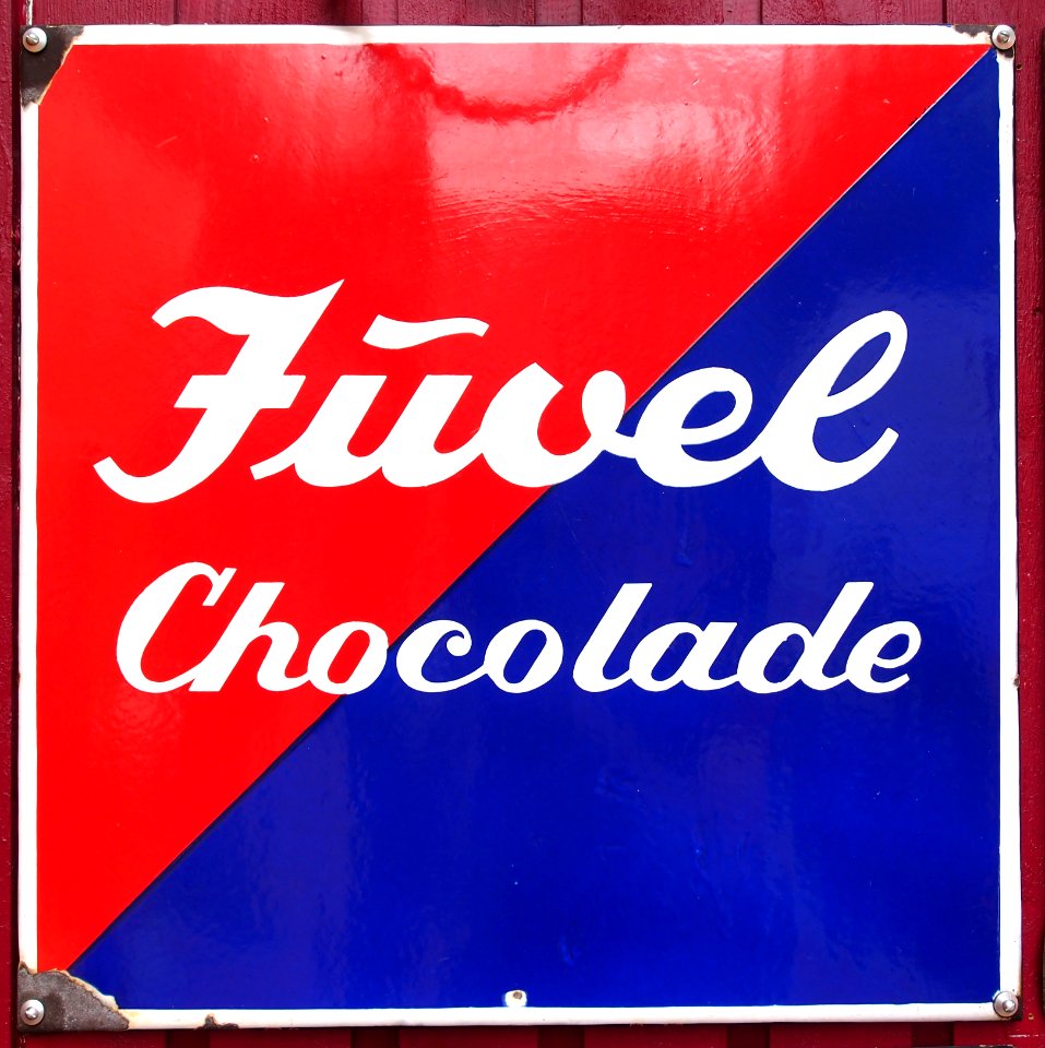 Old Danish enamel advertising sign, Juvel chocolade