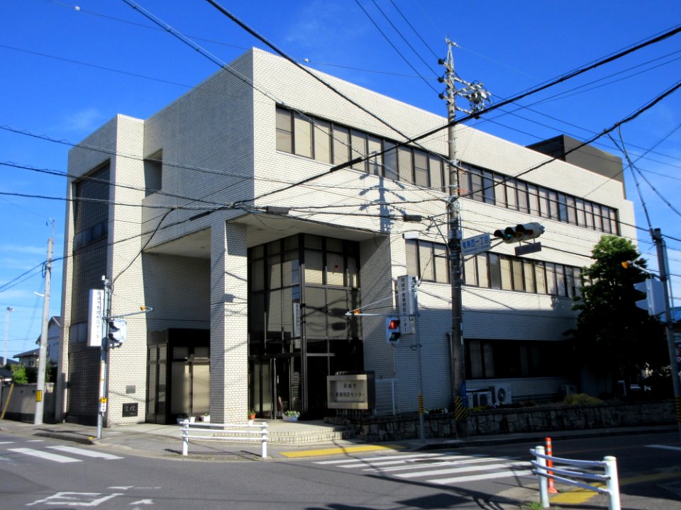 Okazaki-City-Kyoiku-Sodan-Center-1