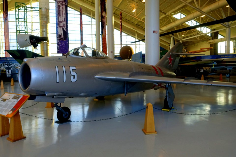 OKB Mikoyan i Guryevich MiG-17A Fresco, 1953 - Evergreen Aviation & Space Museum - McMinnville, Oregon - DSC01081