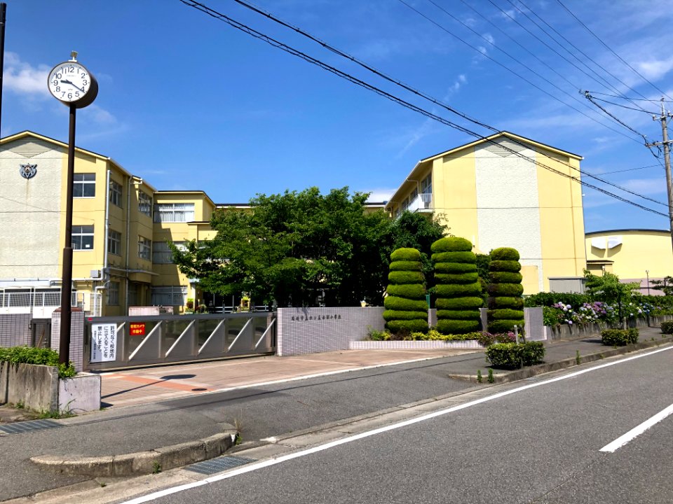 Okazaki-City-Mutsumi-Seibu-Elementary-School-1