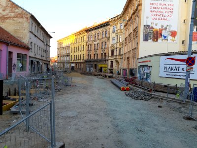 OKOLI VOJENSKA NEMOCNICE BRNO 20190401 12