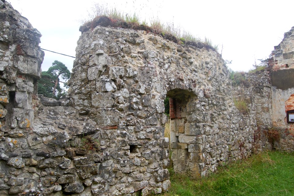 Old Church of St John, Greatham (NHLE Code 1094474) (July 2019) (4)