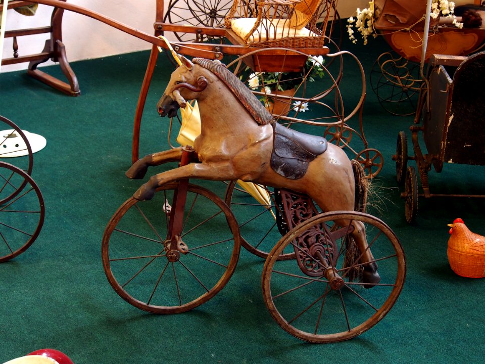 Old Children's tricycle pic3