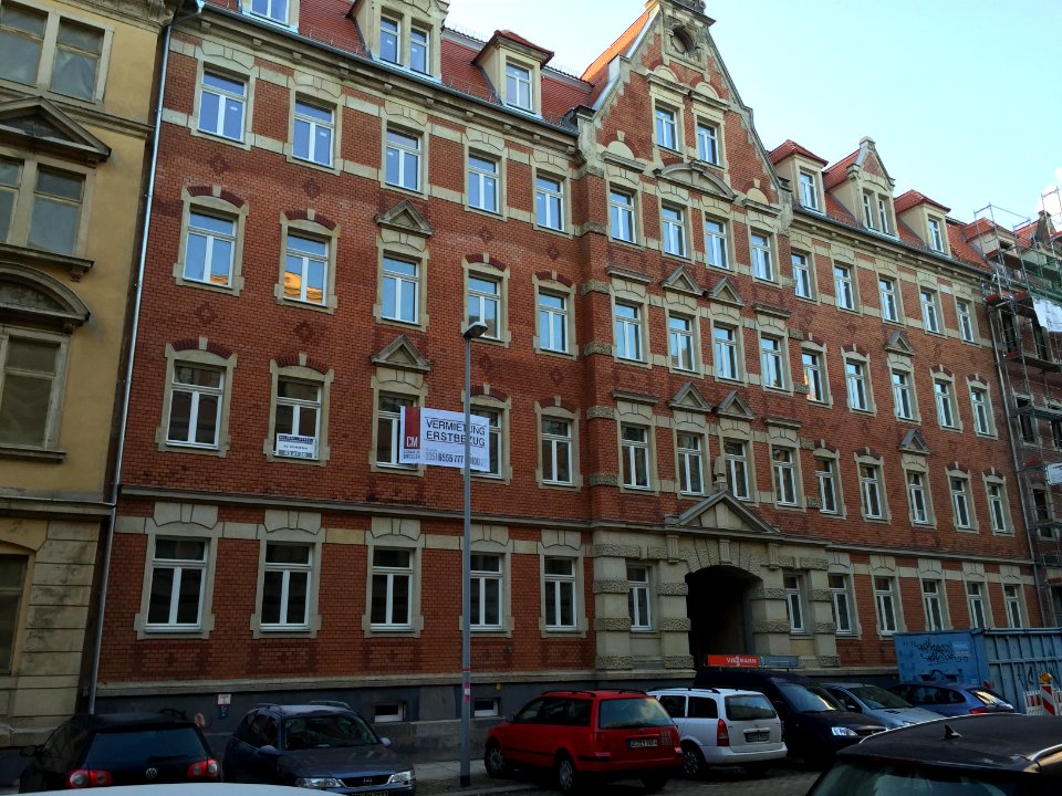 Oederaner Straße 13 (Dresden) fertig saniert bezugsfertig