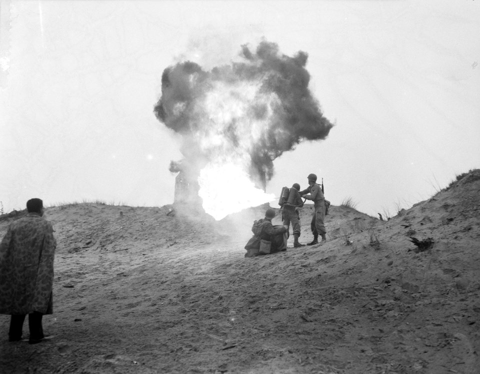 Oefening mariniers op de Harskamp, Bestanddeelnr 908-9596