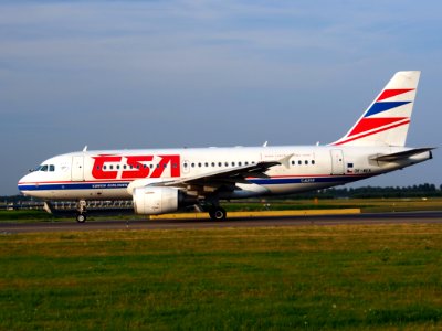 OK-MEK Czech Airlines (CSA) Airbus A319-112 - cn 3043 taxiing 22july2013 pic-005