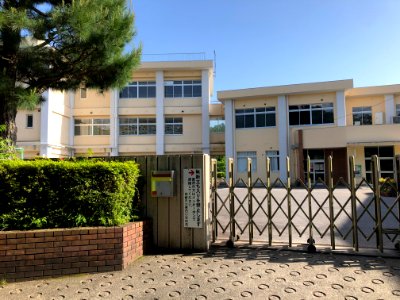 Okazaki-City-Eta-Elementary-School-1