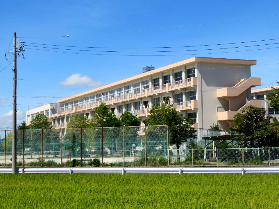 Okazaki-City-Yahagikita-Junior-High-School-1