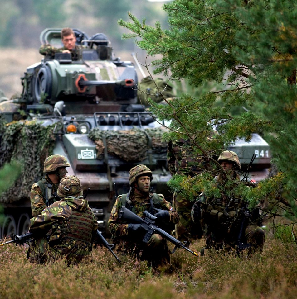 OEFENING RHINO LIONHEARTED