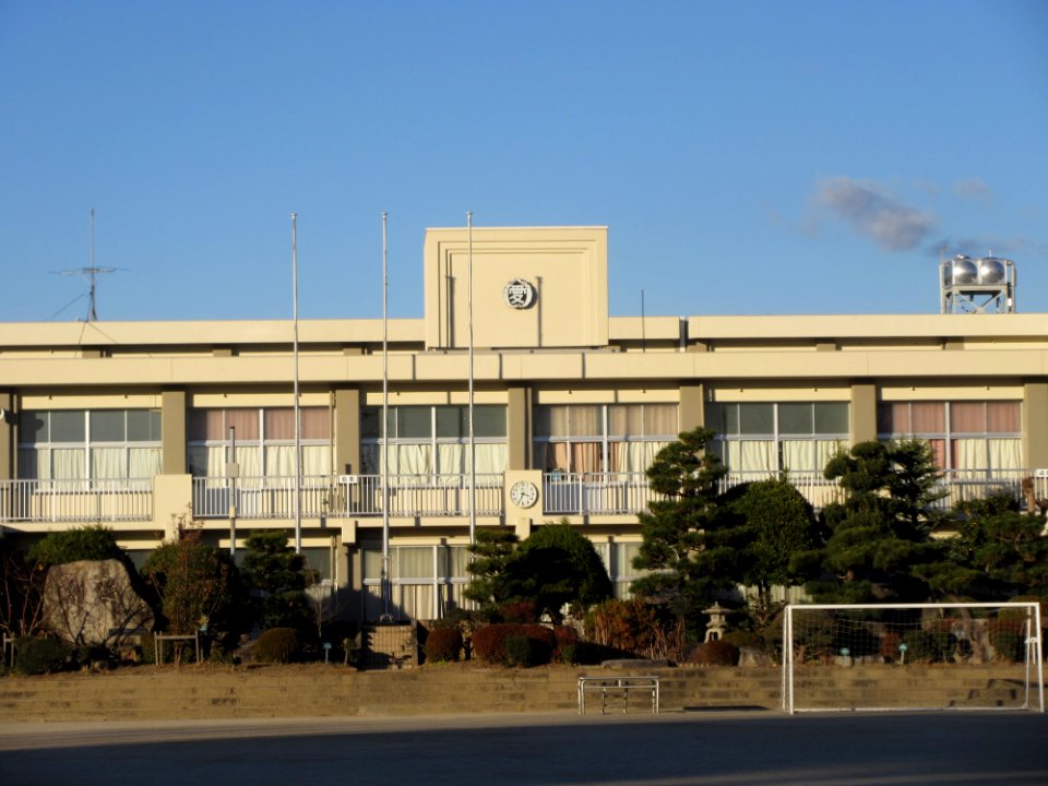 Okazaki-City-Atago-Elementary-School-1