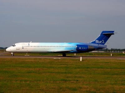 OH-BLH Blue1 Boeing 717-2CM - cn 55060, taxiing 22july2013 pic-002