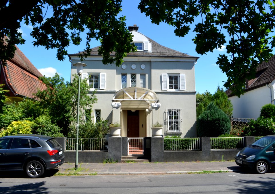 Offenbach, Blumenstraße 10