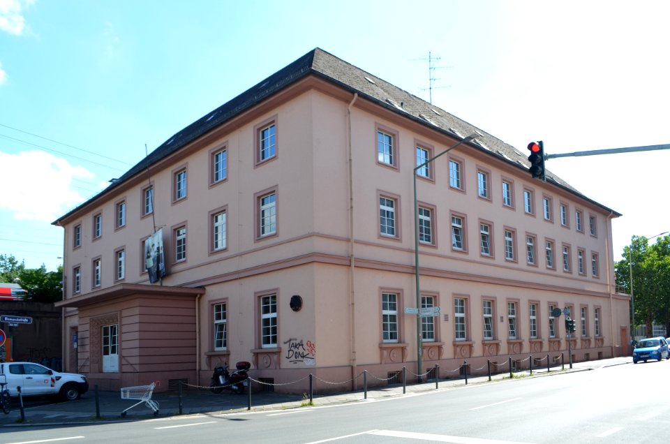 Offenbach, Bismarckstraße 152
