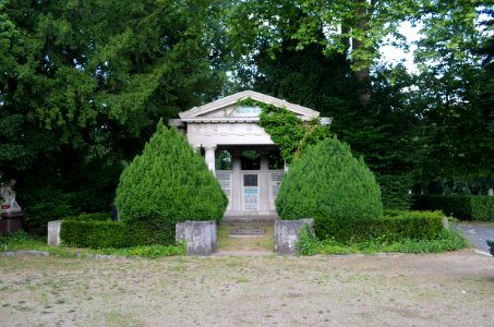 Offenbach, Alter Friedhof, Grab August Huck