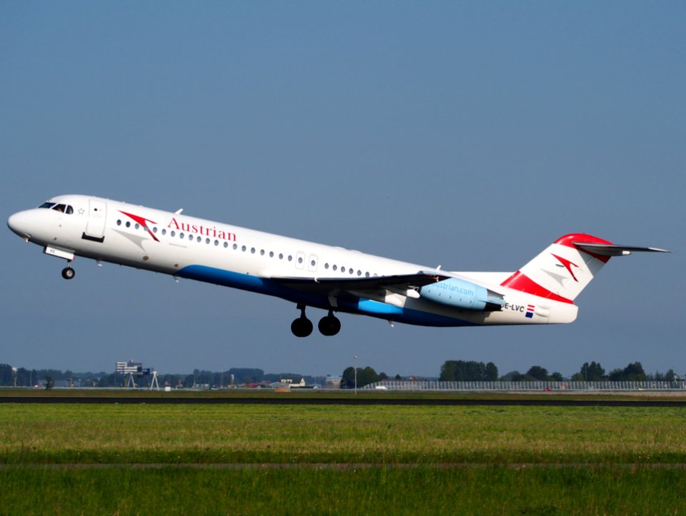 OE-LVC Austrian Airlines Fokker F100 - cn 11446, takeoff from Schiphol (AMS - EHAM), The Netherlands, 17may2014, pic-2