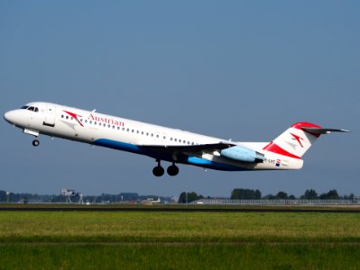 OE-LVC Austrian Airlines Fokker F100 - cn 11446, takeoff from Schiphol (AMS - EHAM), The Netherlands, 17may2014, pic-2