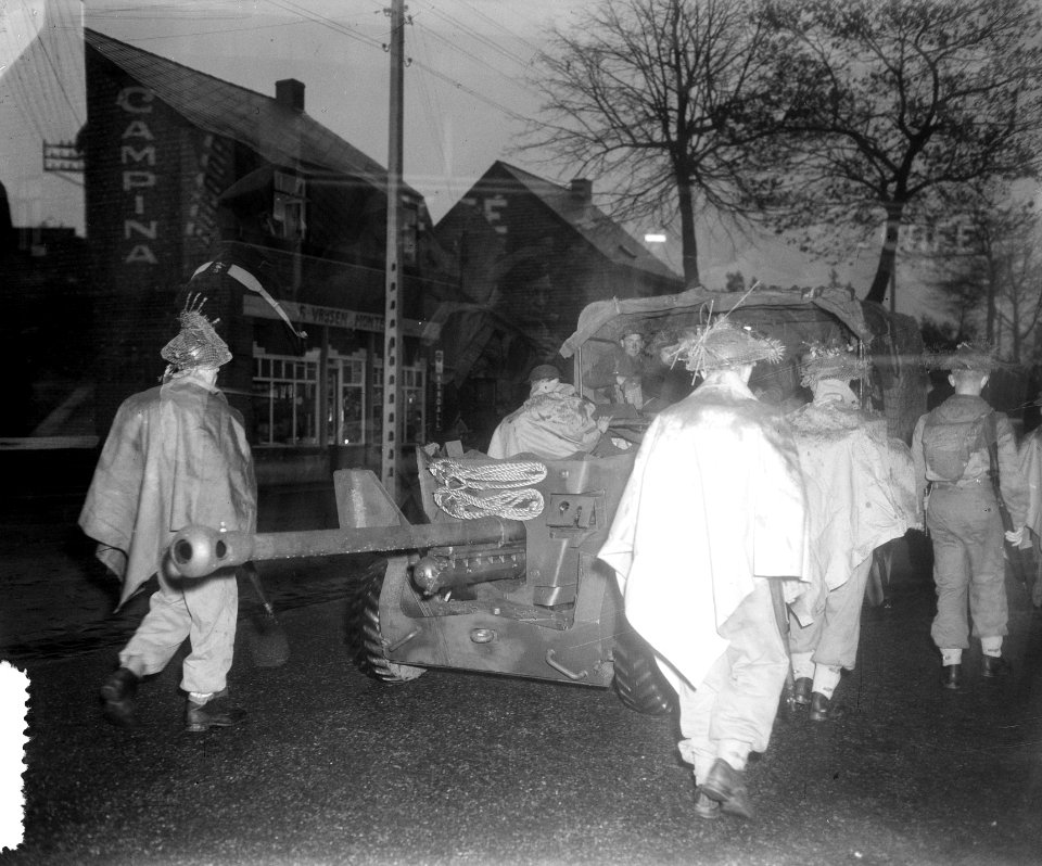 Oefeningen in Belgie, Bestanddeelnr 904-8504