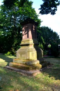 Offenbach, Alter Friedhof, Denkmal für die Gefallenen des Deutsch-Französischen Kriegs (4)