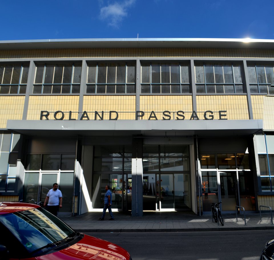 Offenbach, ehemaliges MAN-Roland-Werk, Senefelder Straße Gustav-Adolf-Straße, Roland-Passage