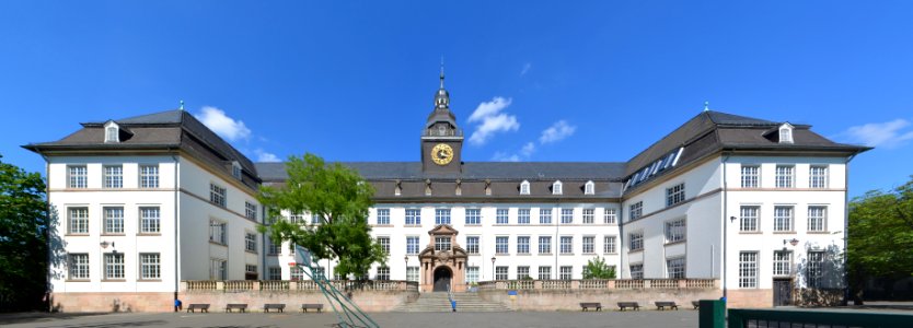 Offenbach, Leibnizschule